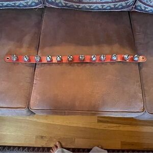 Horse sleigh bells beautiful vintage no markings. In excellent condition